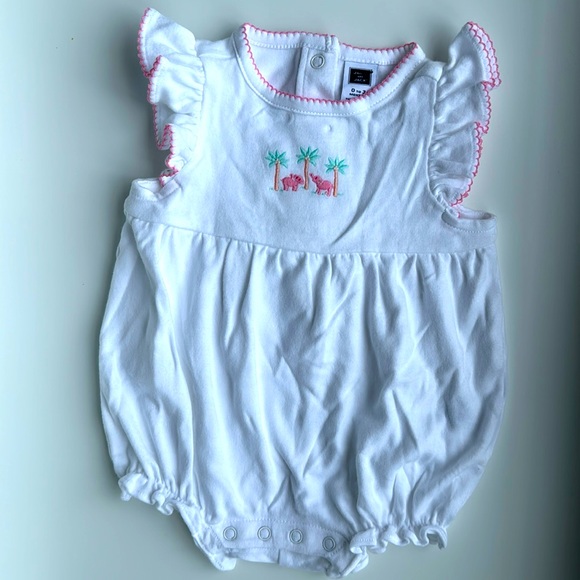 White One piece Romper - Picture 1 of 1